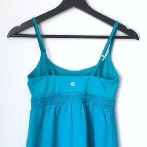 Lululemon Bliss Athletic Tank Top Teal Blue Size 4